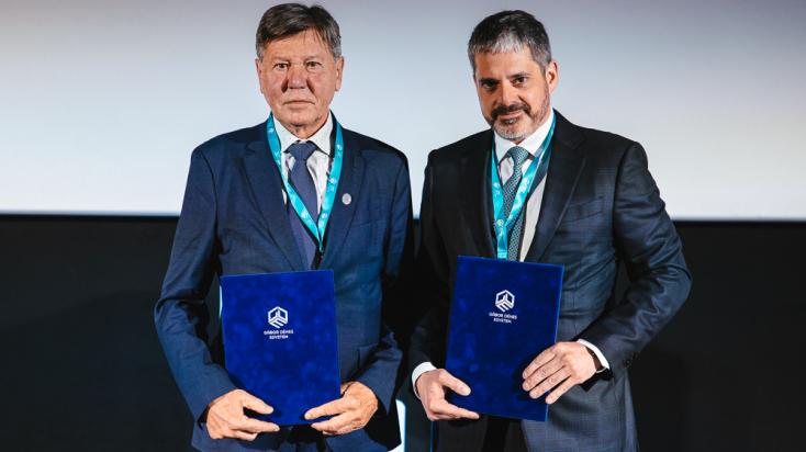 Balról Prof. Dr. Bokor József és Csányi Péter